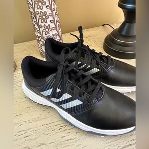 NWT Boy’s Adidas golf shoes